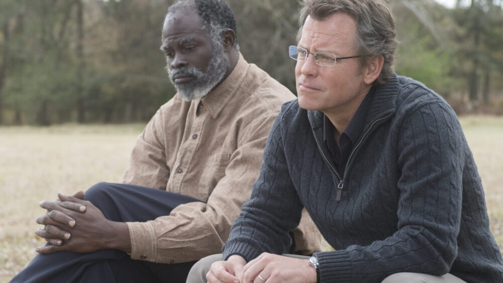 Djimon Hounsou and Greg Kinnear in Same Kind of Different As Me.